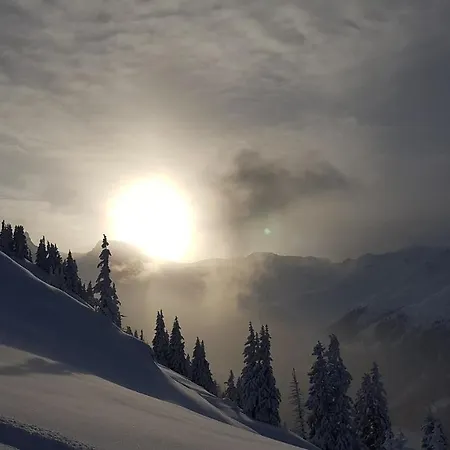 Kuschelhuesli Ganahl Zamangspitze