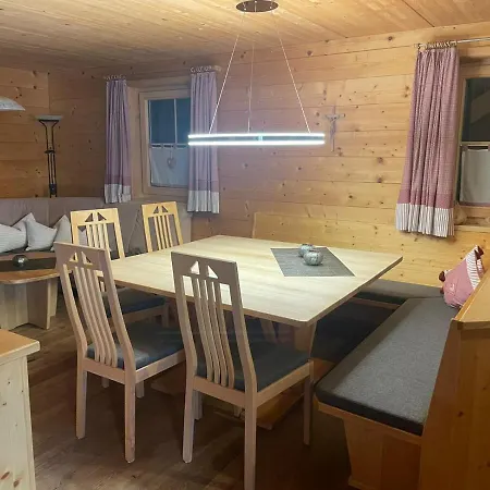 Kuschelhuesli Ganahl Zamangspitze Appartamento *
